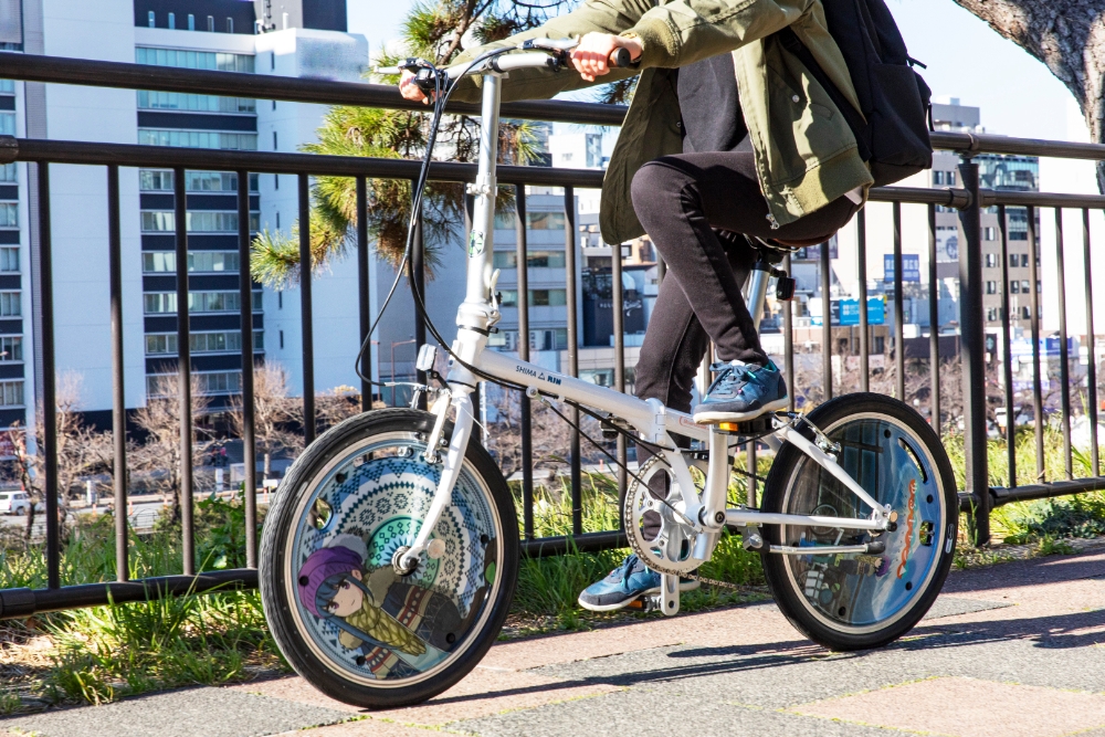 志摩 リン 自転車